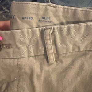 Old Navy Men's Slim Fit Khaki Chinos